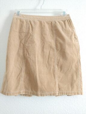 Liz Claiborne Beige Corduroy Skirt Back Pleats Size 8 Office Casual Academia